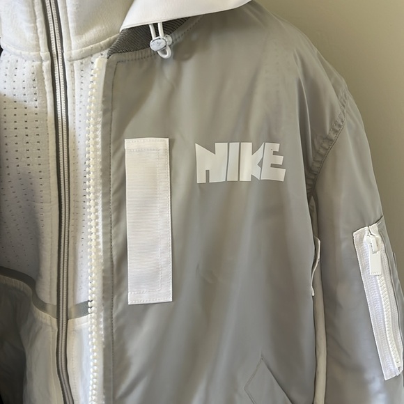 Nike x Sacai layered jacket - Picture 2 of 8